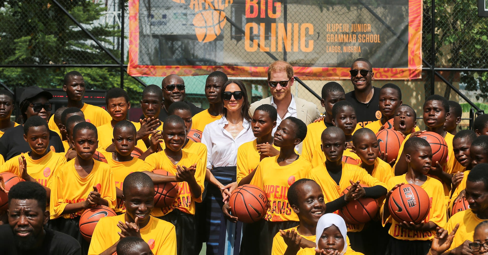 Prince Harry and Meghan watch street-style dances in Lagos