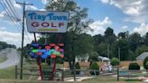 Evergreen: Tiny Town Golf