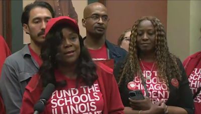 Chicago teachers rally at state capitol for additional $1B in funding