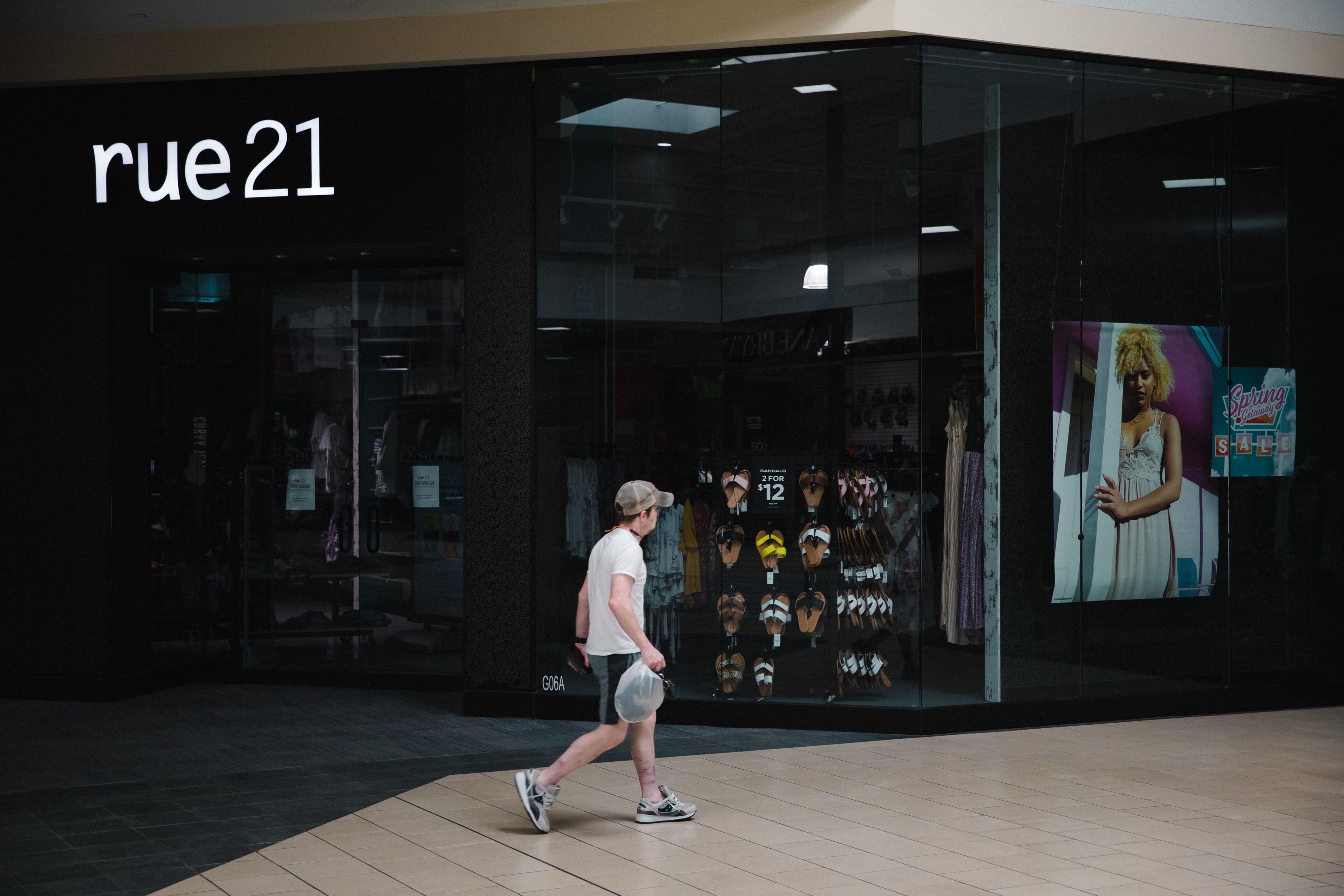 Teen retailer Rue21 to close all its stores after filing for bankruptcy