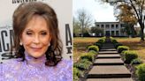 Loretta Lynn Died at Her Beloved Tennessee Ranch: All About Her Famous Home and How to Visit