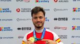 Temiño se baña en medallas