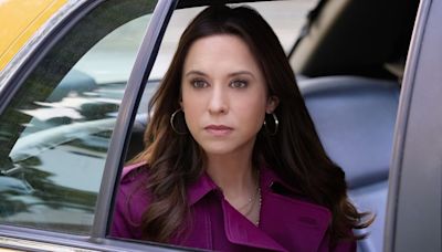 Lacey Chabert Has A New Hallmark Movie Coming This Weekend, And It’s One I’ve Been Waiting For