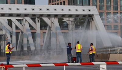 New York City bridge stuck open due to extreme heat