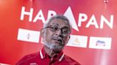 PAS can’t call others corrupt when it’s chums with Umno, Khalid Samad says