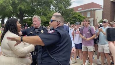 Congressman praises heckling of war protesters, including 1 who made monkey gestures at Black woman