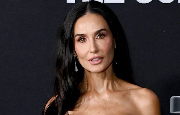 Demi Moore's strapless red roses gown is a giant wearable mosaic