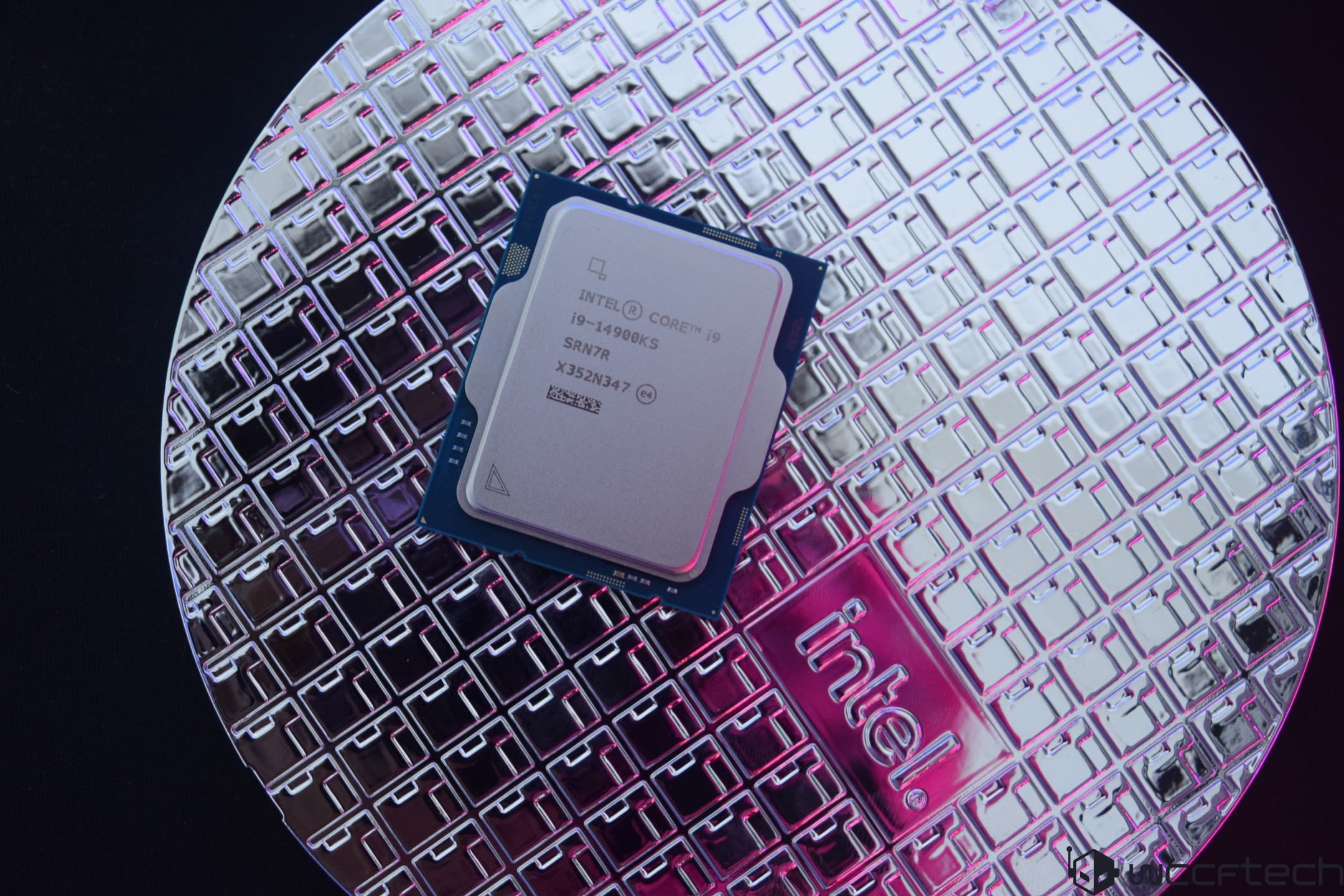Intel Core i9-14900KS Drops Down To 5.1 GHz Clocks With "Performance" Profile, Baseline Default To Result In Further Loss