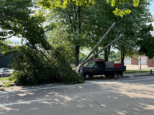 GoLocalProv | News | VIDEO: Truck Takes Out Utility Pole and Tree in Crash on North Main Street in Providence