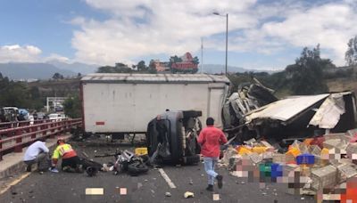 Av. Simón Bolívar, Ruta Viva y dos vías más están cerradas en Quito este jueves 25 de julio