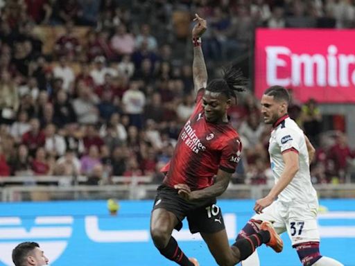 El Milan golea al Cagliari con exhibición de un Rafael Leao suplente