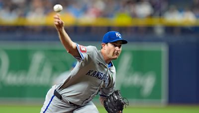 Seth Lugo becomes AL's first 8-game winner, Royals beat Rays 8-1 to improve to 33-19