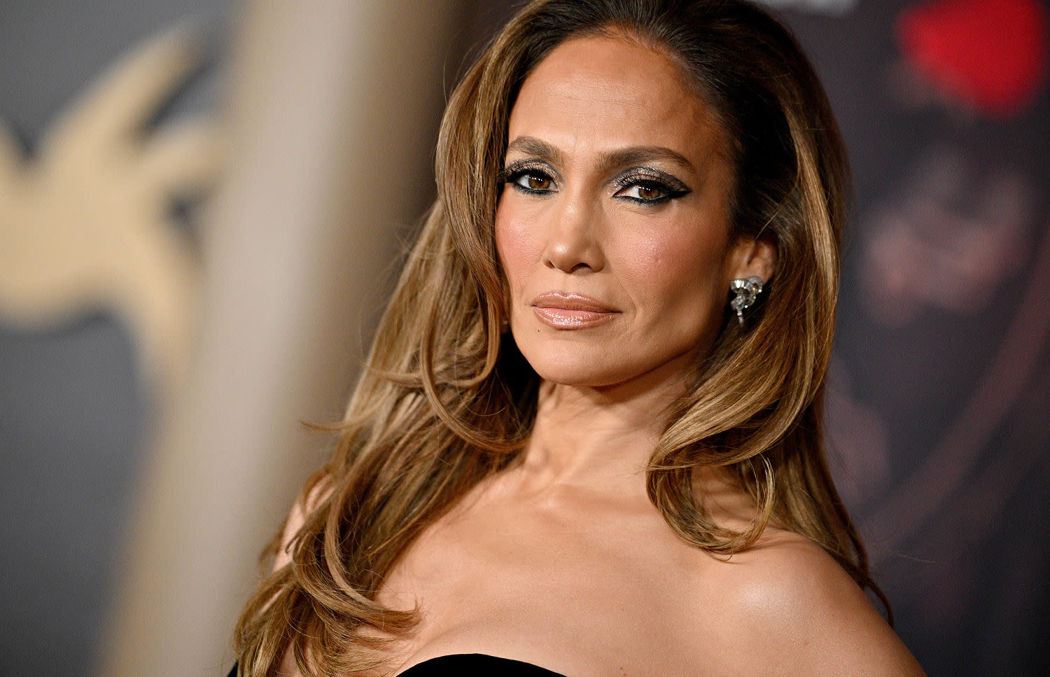 12 fitness tips Jennifer Lopez swears by: 'It's all about changing it up.'