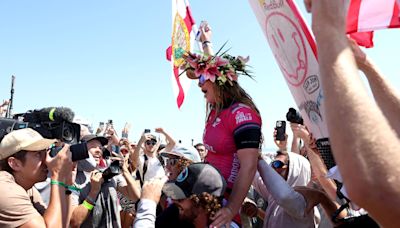 Caroline Marks, U.S. prodigy, has reached surfing's peak — is Olympic gold next?