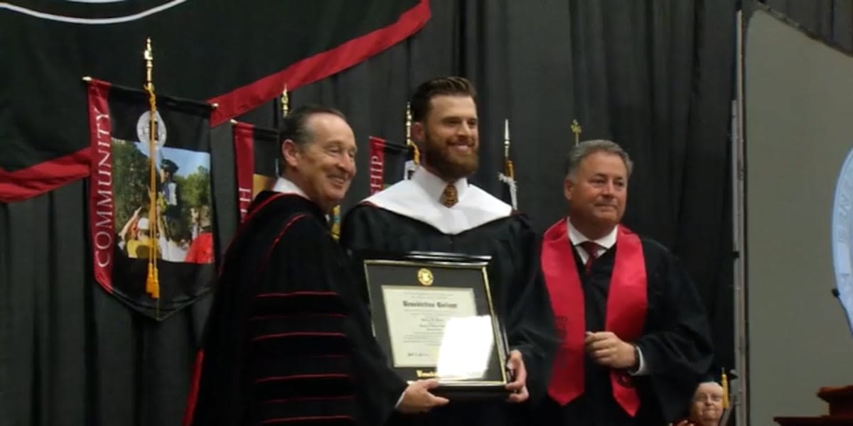 Why the speech by Kansas City Chiefs kicker was embraced at Benedictine College's commencement