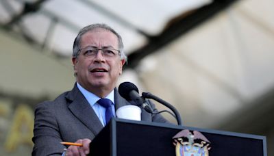 Colombian government, Segunda Marquetalia armed group begin peace talks