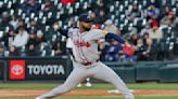 Atlanta Braves pitchers Aaron Bummer and Reynaldo López reflect on their time with Chicago White Sox