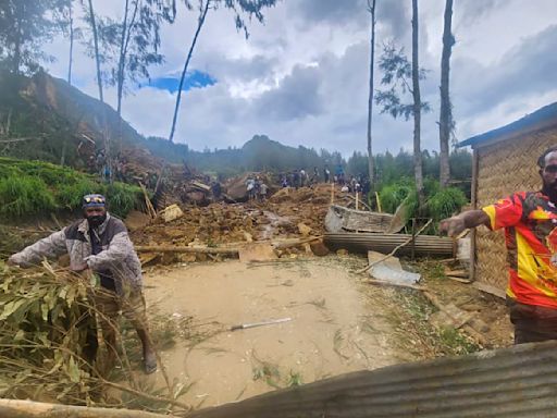 Over 670 people died in a massive Papua New Guinea landslide, UN estimates, as survivors seek safety