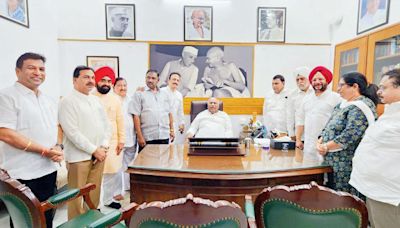 Mumbai: Congress leaders demand MRCC reform