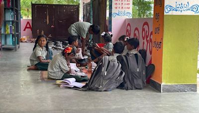 Poor infrastructure causes hardship to students of Koyyathoppu panchayat school