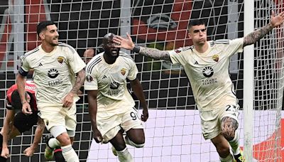 Roma pega primero en Europa League frente al AC Milán