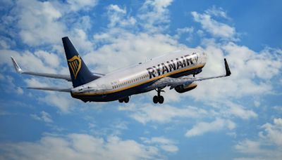 Ryanair, companhia aérea europeia, prevê redução significativa no valor das tarifas durante o verão