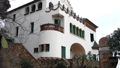 La única casa privada del Park Güell: una mansión modernista que cuesta 4 millones