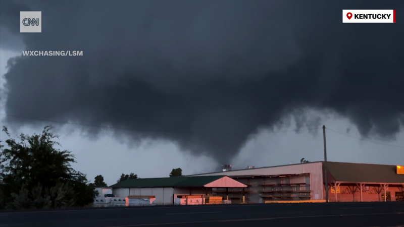 Video shows devastating tornado hit Kentucky | CNN