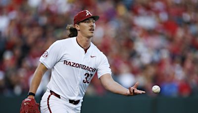 White Sox select Arkansas pitcher Hagen Smith with No. 5 pick in 2024 MLB Draft