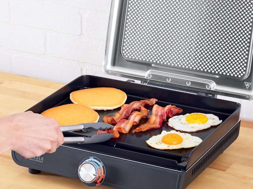 I’ll Never Make Pancakes in a Pan Again After Testing This Electric Griddle