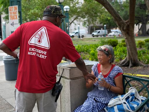 Here's what seems to work in Miami to keep deaths down as temperatures soar