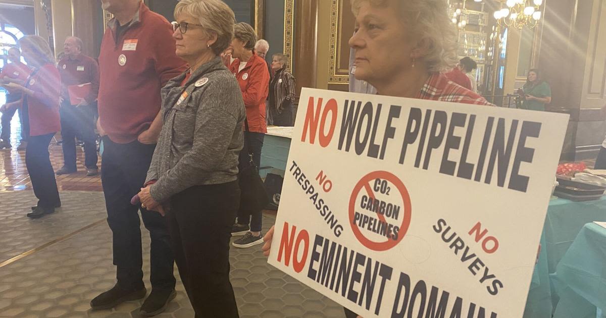 Iowa lawmakers, activists vow to revisit eminent domain restrictions next year