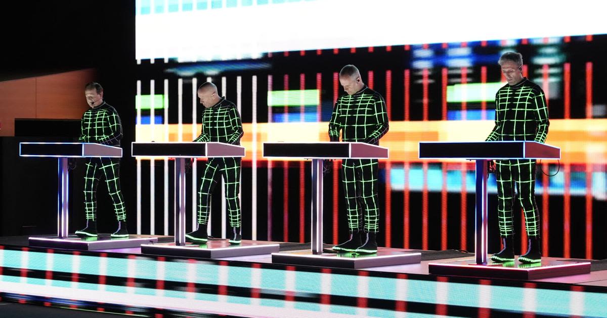 Kraftwerk in Concert - Los Angeles