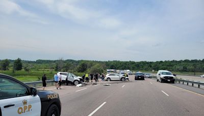 Wrong-way crash on Highway 401 seriously injures 2 near Kingston