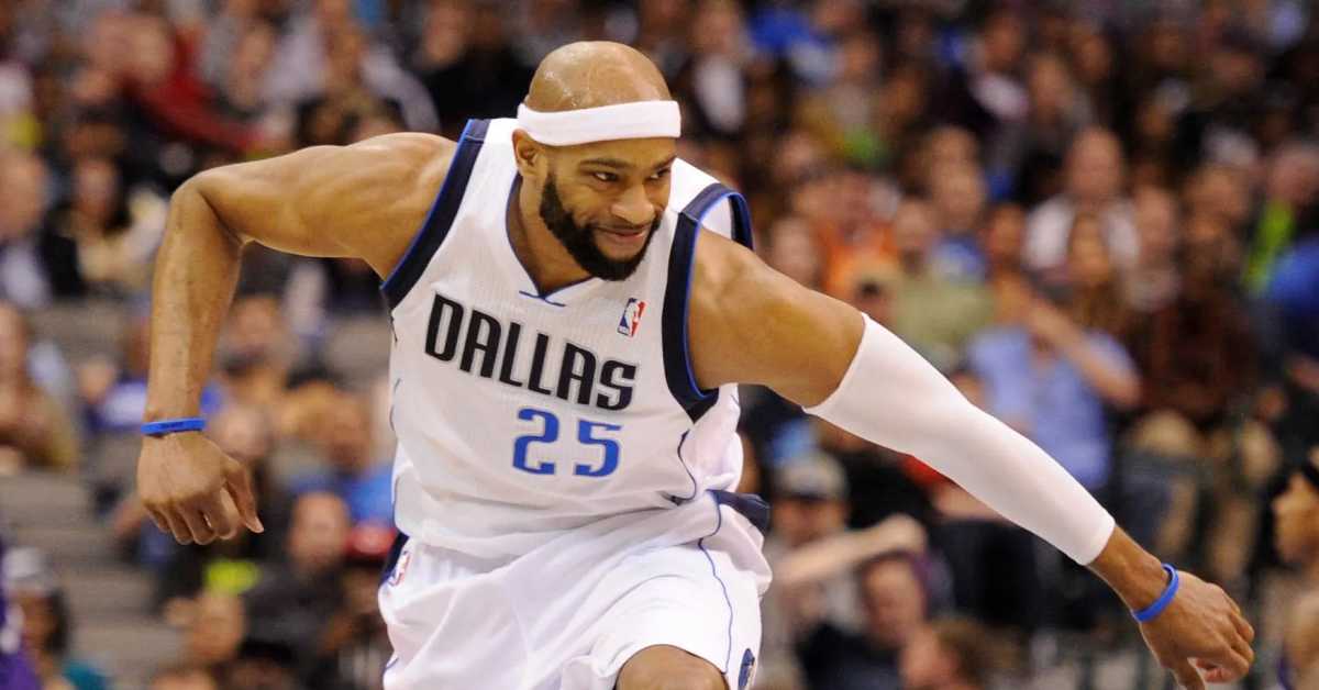 Slam Dunk Pioneer to Present Vince Carter at HOF