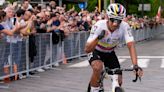 'I think Pogačar went too long’ – Jhonatan Narváez tears up script in Giro d’Italia opener