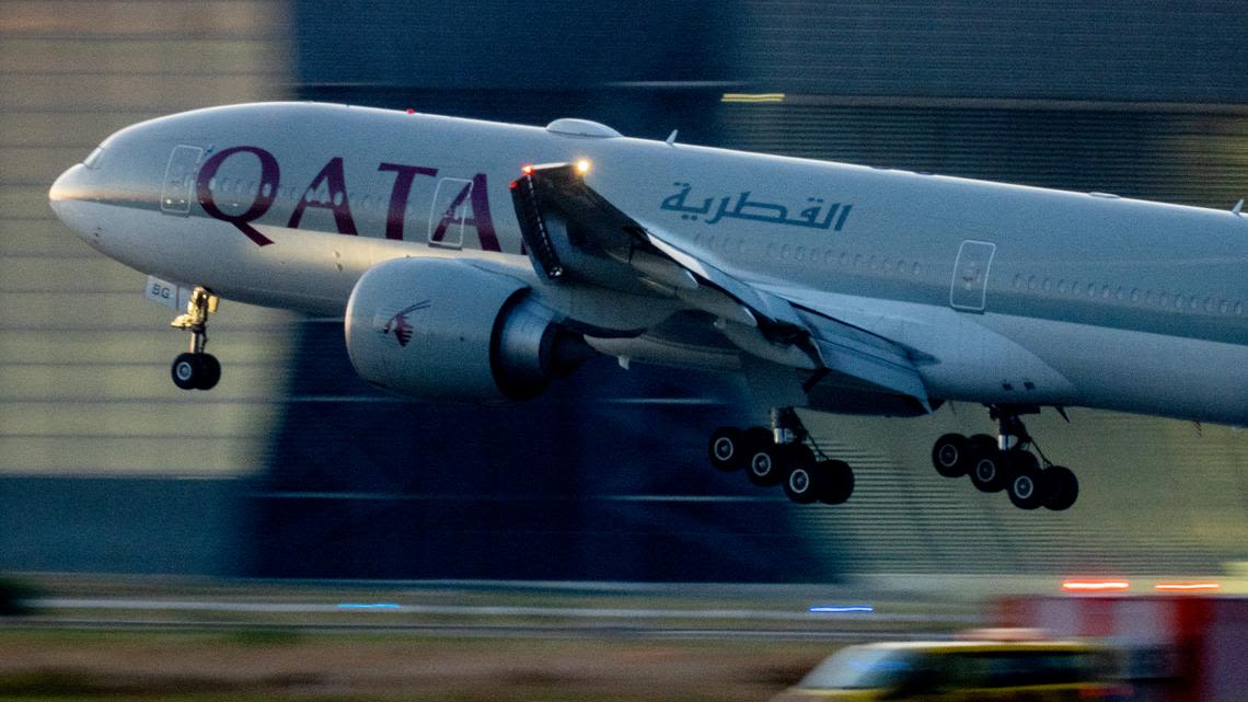 12 people injured after Qatar Airways plane hits turbulence on flight to Dublin