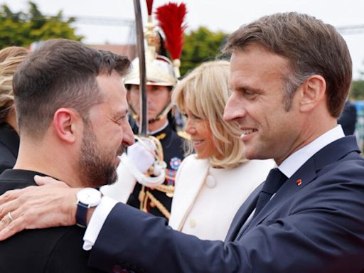 Macron anuncia el "traslado" de aviones Mirage 2000 a Kiev y la formación de pilotos ucranianos en Francia