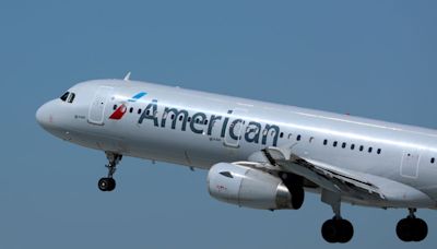 Ações da American Airlines caem após redução na previsão de lucro para 2024 Por Investing.com