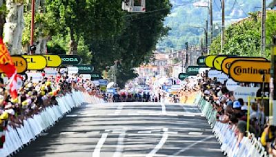 Tour de France 2024: les horaires de passage de la caravane et du peloton sur la 13e étape entre Agen et Pau