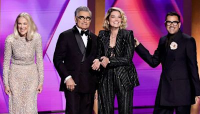 Ew, David! “Schitt's Creek” stars stage Rose family reunion to close out 2024 Emmys