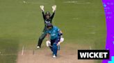 England v Pakistan women's 3rd ODI: Knight dismissed for 12