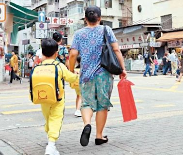 中港分隔單親子女成「孤兒」 協會籲政府酌情處理