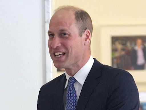 The 'rarely seen' royal who could end William and Harry feud