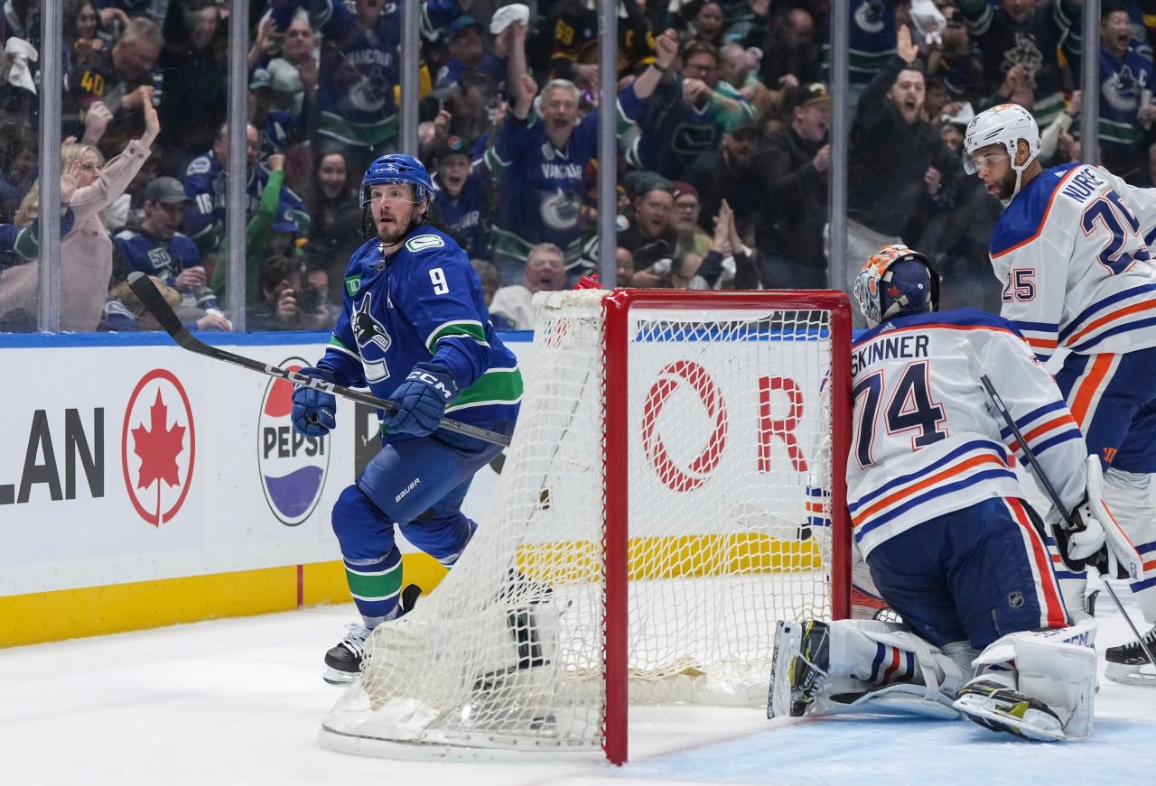 Canucks overcome 3-goal deficit to stun Oilers 5-4 in Game 1