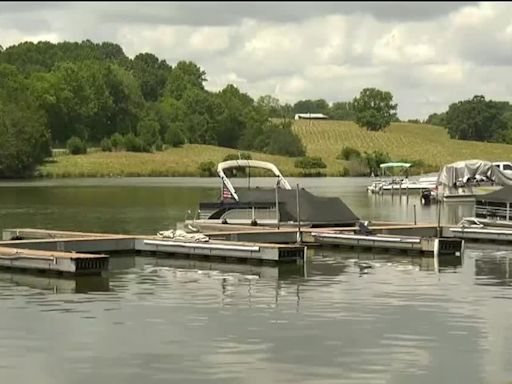 Deputies investigating after father, son drown in Lake Anna