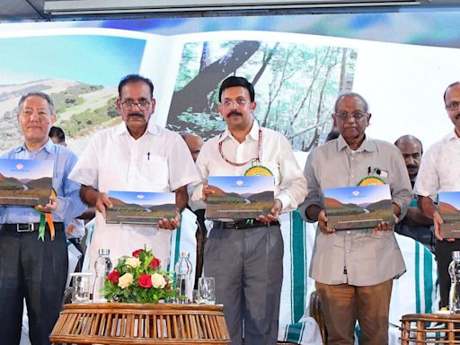Certain sections hell-bent on vilifying Forest department: Saseendran