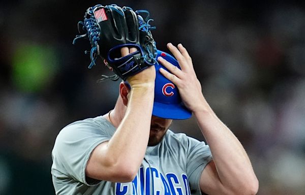 Chicago Cubs pitcher forced to change glove because American flag patch was considered a distraction