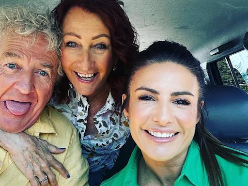 Home and Away stars reunite in very sweet image as they return to set