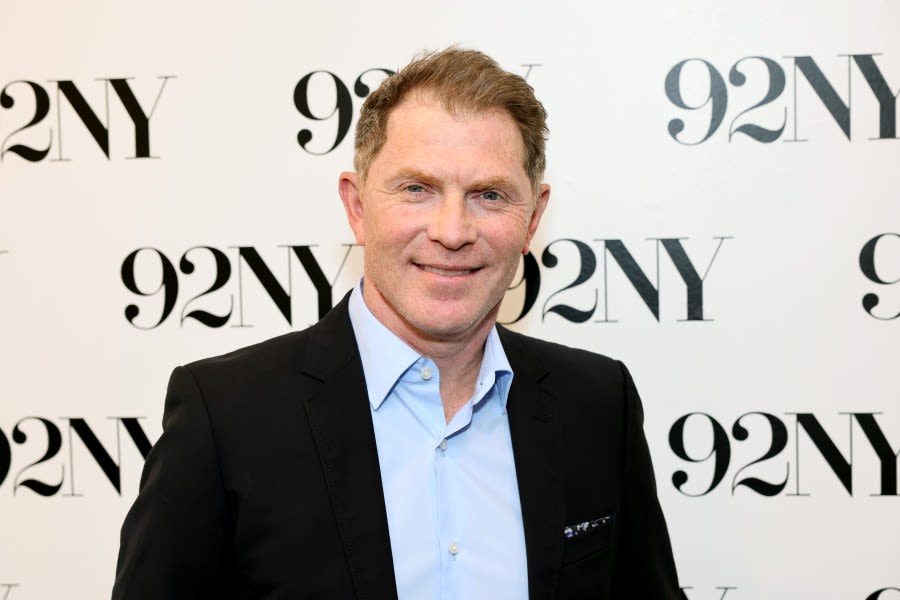 Renowned celebrity chef Bobby Flay bringing 9 burger restaurants to Utah